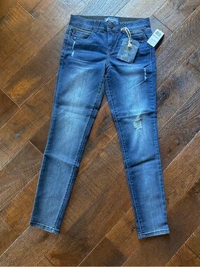 New Democracy Jeans "Ab"solution Stretch - Size 6 Distressed Booty Lift Jegging